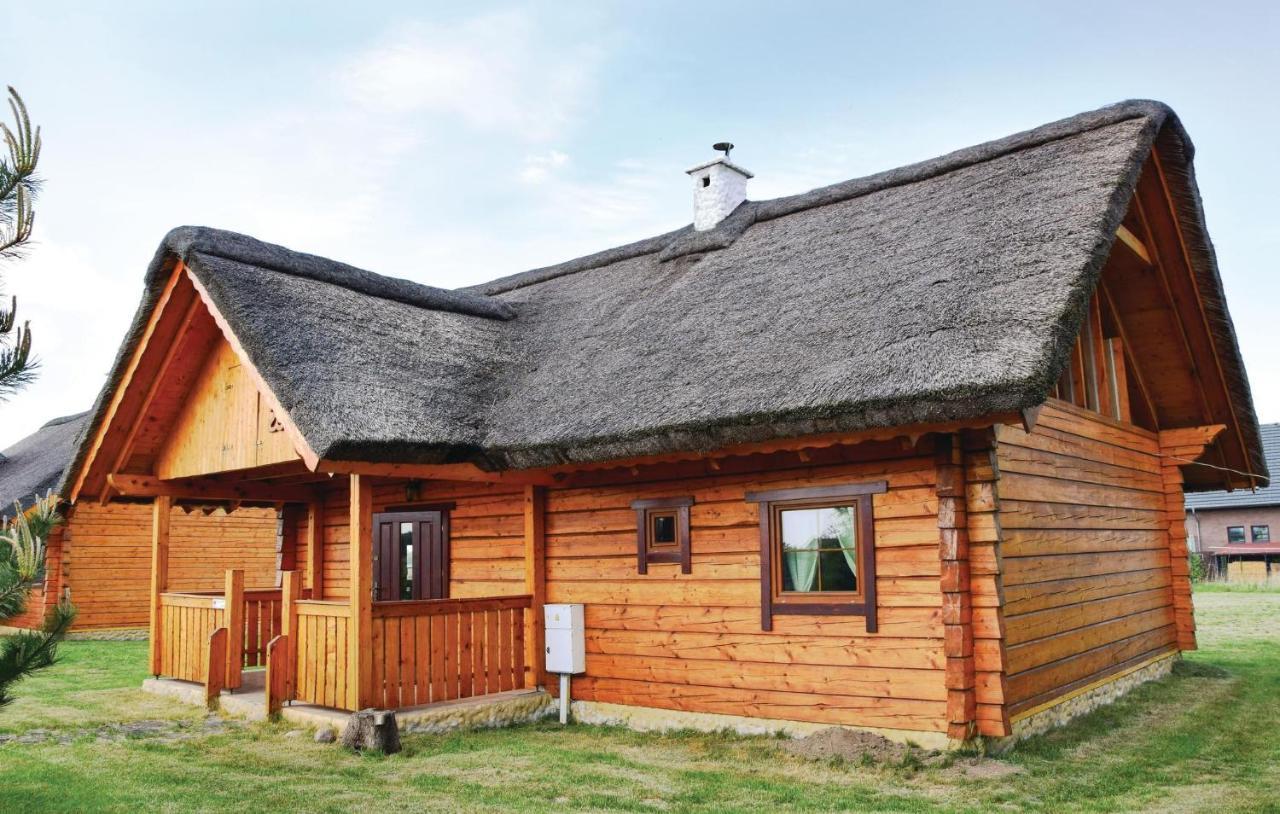 3 Bedroom Cozy Home In Mscice Podamirowo Экстерьер фото