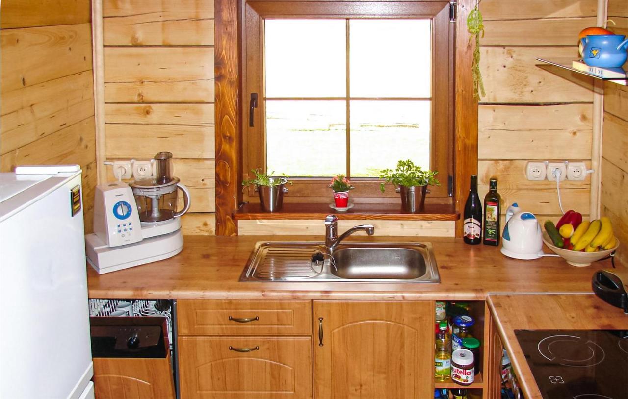 3 Bedroom Cozy Home In Mscice Podamirowo Экстерьер фото